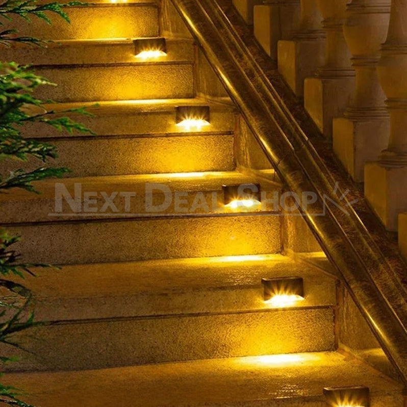 4 Pcs - Solar Powered Outdoor Ledge LED Light